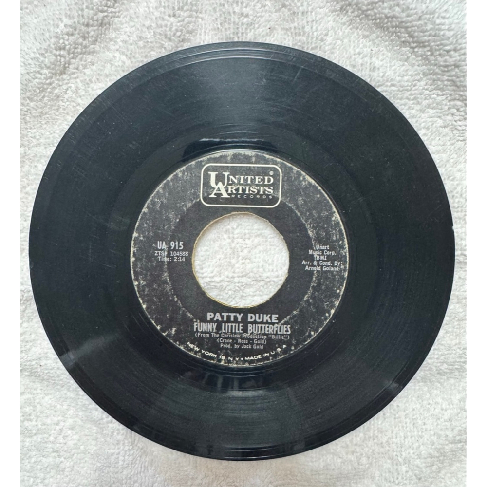 1965 united Artists Records 45 RPM Patty Duke “Say Something Funny”
